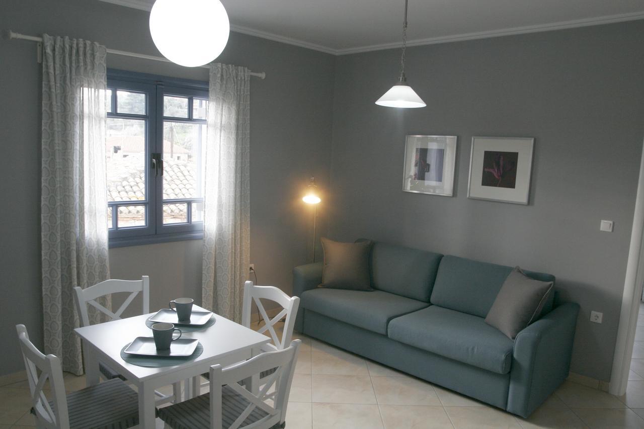 Boutique Hotel Iasmos Trizonía Exteriör bild